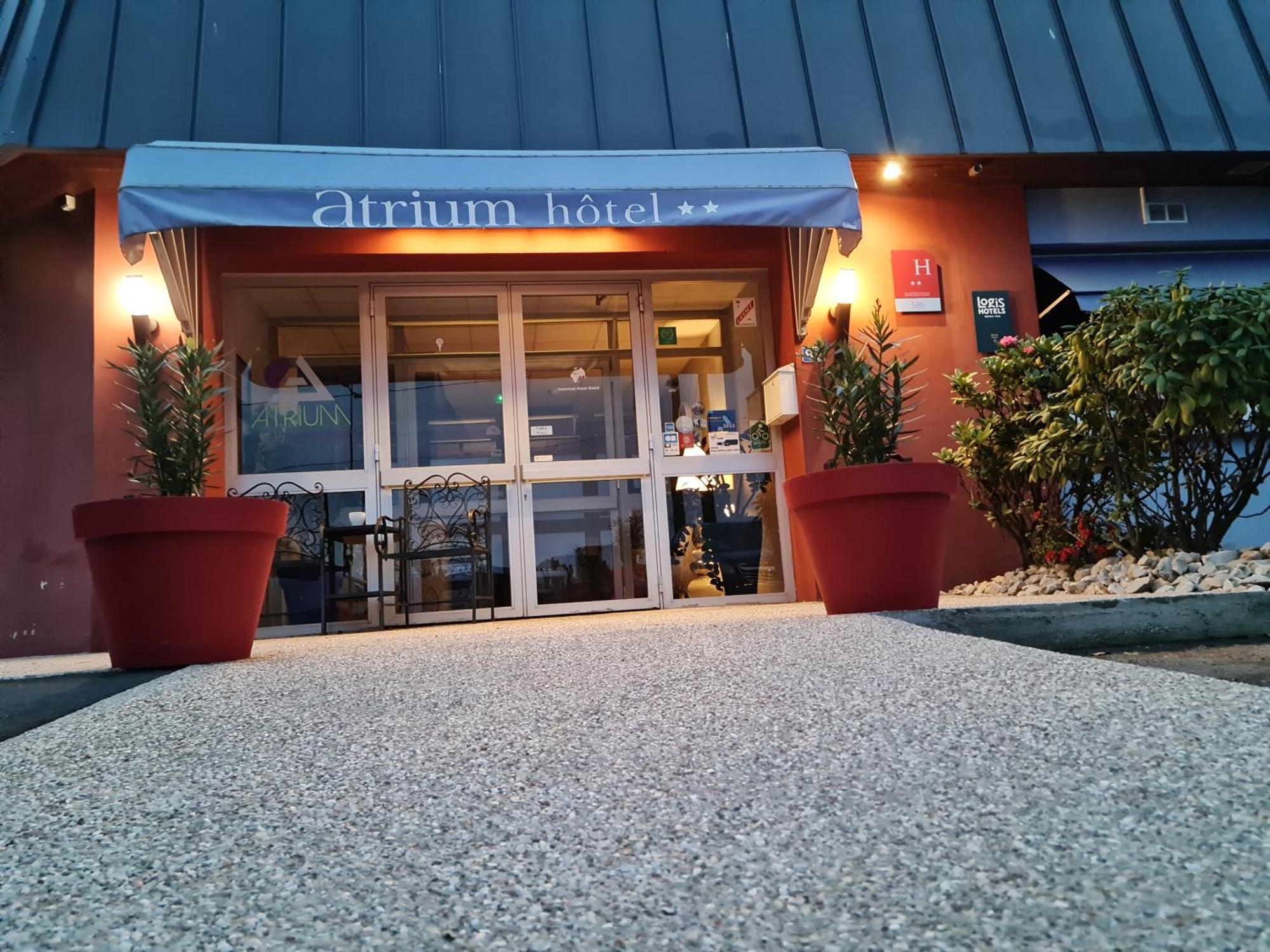 Logis Hotel Atrium Epinal Golbey Chavelot Εξωτερικό φωτογραφία