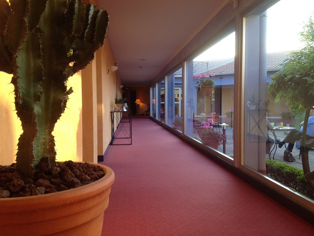 Logis Hotel Atrium Epinal Golbey Chavelot Εξωτερικό φωτογραφία